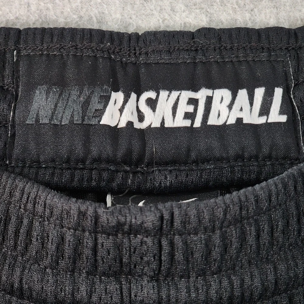 Nike Basketball Athletic Shorts Adult L 32x10 Black Pockets Embroidered‎ Swoosh
